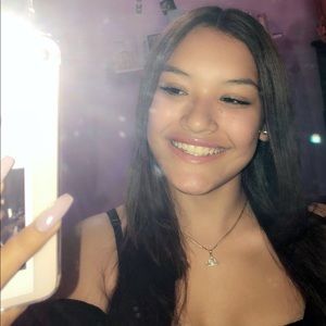 Meet your Posher, Mirian